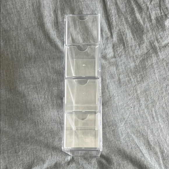 Clear Sunglasses Organizer - Picture 3 of 4